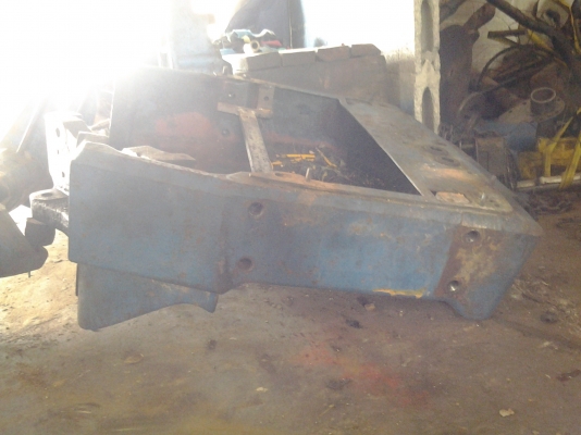 ขายเพลาหน้าZF 335 ครบชุดพร้อมใช้ ราคาไม่แพง สำหรับรถเพลาเดียวอยากเป็นสองเพลา