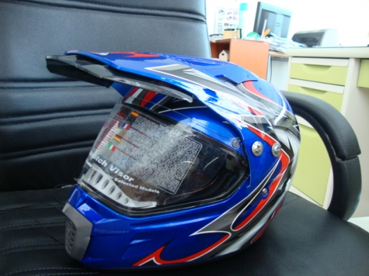 ขายหมวก วิบาก MRC สภาพ 99 เปอร์เช็น  ไชค์ L ไซ เดียว กับ หมวก อินเด็ก คับ   ราคา 1300.- พร้อมส่งฟรี มารับเอง 1200.- คับ  ไม่มีรอย ไม่เคยล้น ของใหม่ เหตุผล ซื้อผิดแบบมาคับ  ยังไม่ได้ใส่เลย ใหม่จิงๆๆคับ  086-667-4264   สายใต้ใหม่  ตลิ่งชั่น