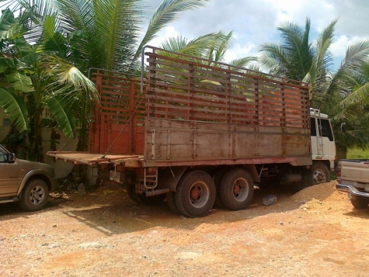 *** วางมัดจำแล้วคับ***ฝากขายรถ10ล้อ 1เพลา ยี่ห้อ Mitsubishi  เปลี่ยนเครื่องisuzu175 แรงม้าเอกสารเล่มทะเบียน