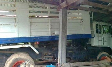 HINO SUMO FM227 - 220 HP EM100 สิบล้อดั๊มพ์ 2 เพลา กระบะดั๊มพ์เหล็ก 12 ตันสภาพสวย เครื่องแน่นแรงดี หัวเก๋งสวยไม่มีผุกร่อน ภายในเก๋งคอนโซลครบพร้อม พวงมาลัยเพาเวอร์ ระบบเบรคทริ๊ปฟี้ ช่วงล่างคัชซีสวยไม่มีบวม ยางสภาพดี 10 เส้นประมาณ 70\% พร้อมใช้งาน เอกสารทะเบ HINO SUMO FM227 - 220 HP EM100 สิบล้อดั๊มพ์ 2 เพลา กระบะดั๊มพ์เหล็ก 12 ตันสภาพสวย เครื่องแน่นแรงดี หัวเก๋งสวยไม่มีผุกร่อน ภายในเก๋งคอนโซลครบพร้อม พวงมาลัยเพาเวอร์ ระบบเบรคทริ๊ปฟี้ ช่วงล่างคัชซีสวยไม่มีบวม ยางสภาพดี 10 เส้นประมาณ 70\% พร้อมใช้งาน เอกสารทะเบ