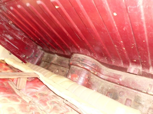 ขายมาสด้า1000เกียร์คอ รถไม่มีผุ ภาษี57ชุดโอนครบ39000ต่อรองได้ ขายมาสด้า1000เกียร์คอ รถไม่มีผุ ภาษี57ชุดโอนครบ39000ต่อรองได้