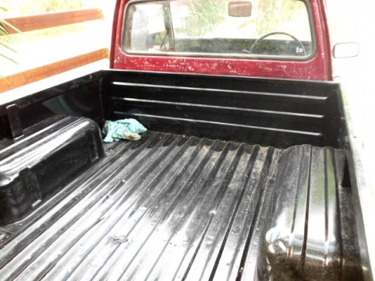 ขายมาสด้า1000เกียร์คอ รถไม่มีผุ ภาษี57ชุดโอนครบ39000ต่อรองได้ ขายมาสด้า1000เกียร์คอ รถไม่มีผุ ภาษี57ชุดโอนครบ39000ต่อรองได้