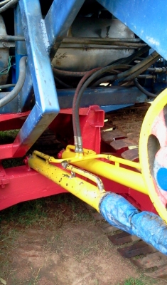 อยากขายรถเกี่ยวข้าวไทยเส็งยนต์ เดี่ยวทรนง