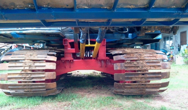 อยากขายรถเกี่ยวข้าวไทยเส็งยนต์ เดี่ยวทรนง