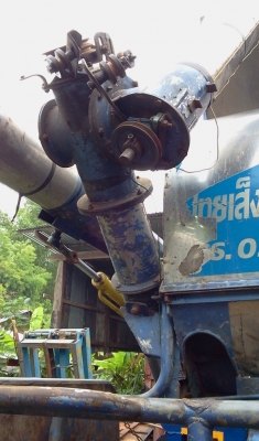 อยากขายรถเกี่ยวข้าวไทยเส็งยนต์ เดี่ยวทรนง