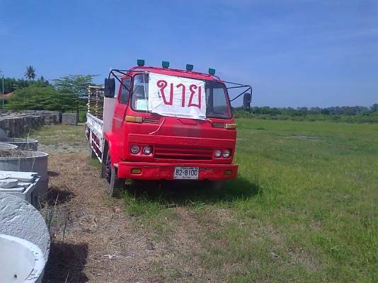 รถเทลเลอร์ ISUZU จัมโบ้ เครื่อง 6BD1  160 แรงม้า รถปี 42 หางขึ้นลง ควบคุมด้วยไฮดรอลิก ราคาคุยได้.