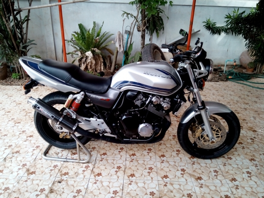 ขายHonda cb400ปี2003เทค2สวยๆอินวอยสรรพสามิตแท้ๆ เครื่องดี สีสวย เงียบๆ ระบบไฟปกติราคาถูกๆ
