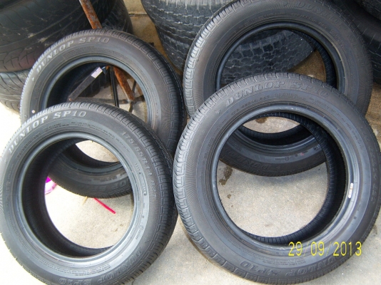 ยาง dunlop ขอบ 14 175 65 14  ปี 1113