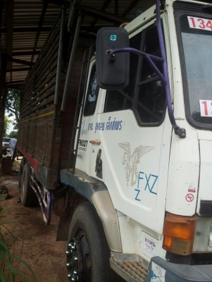 มิตซูบิชิ 1เพลา 220แรง ปี2548 กระบะไม้ ไม่ค่อยได้ใช้งาน ราคา750000 เท่านั้น