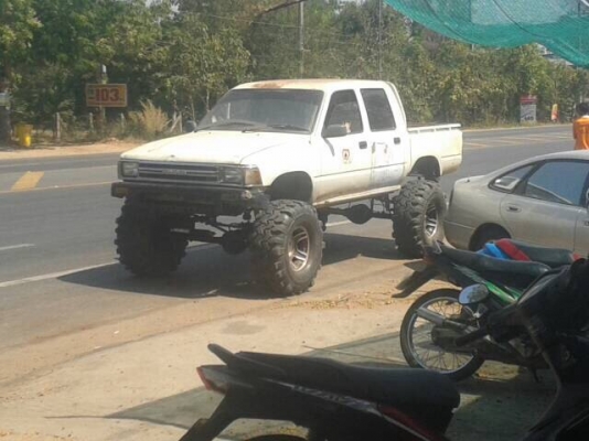 LN85 เครื่อง 2L 175,000