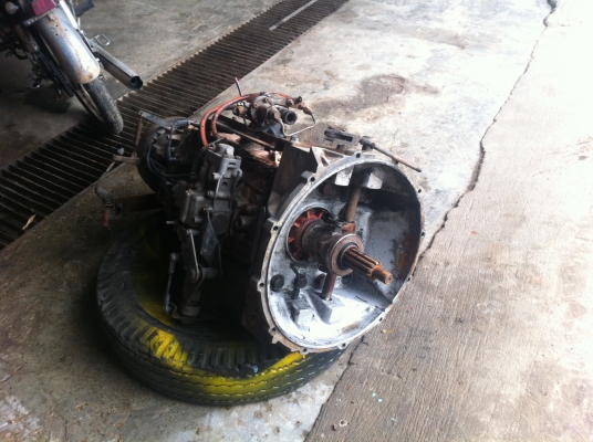 ขายเกีย์ ZF สภาพพร้อมยกใส่ ได้เลยครับ ขายเกีย์ ZF สภาพพร้อมยกใส่ ได้เลยครับ