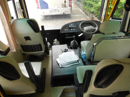 ขายรถบัสโรงเรียน 19 ที่นั่ง