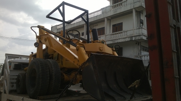 ขายรถตัก komatsu SD 20-4