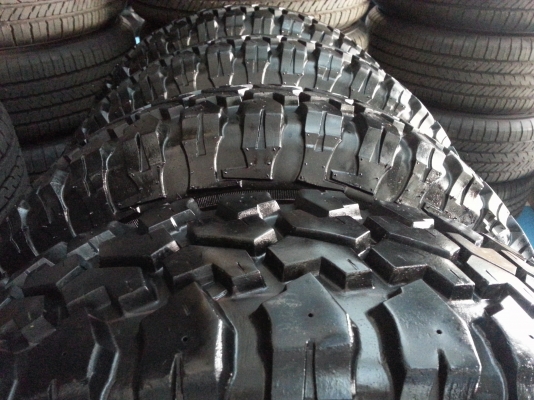 Mud 235/85/16 ปี10 ดอกสวยไม่บั้งไม่บวม