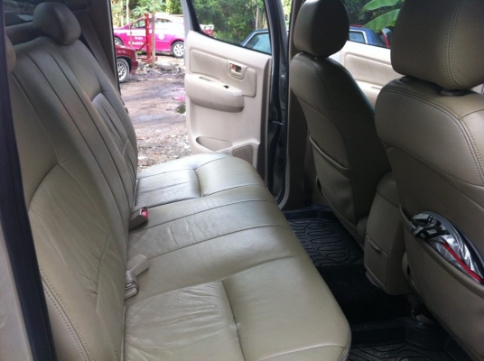 โตโยต้า วีโก้ 4ประตู