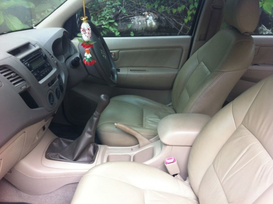 โตโยต้า วีโก้ 4ประตู