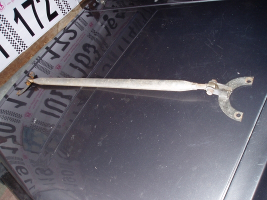 ขายตัวค้ำโช้ค หลัง E-CAR  500บาท