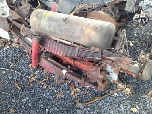 ขายแหนบ Isuzu หน้า-หลัง มีให้เลือกเยอะ เป็นสิบชุด ถูกๆ