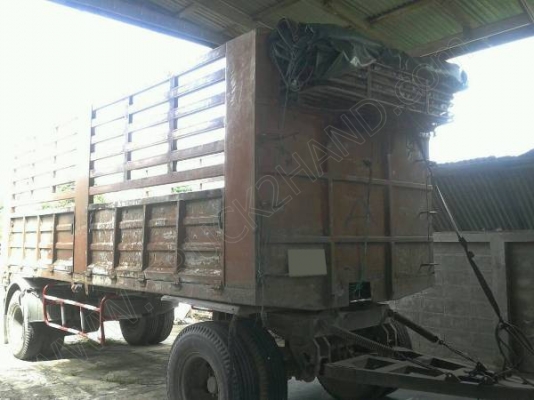 รถบรรทุกพ่วง แม่-ลูก ยี่้ห้อ HINO รุ่น FM18