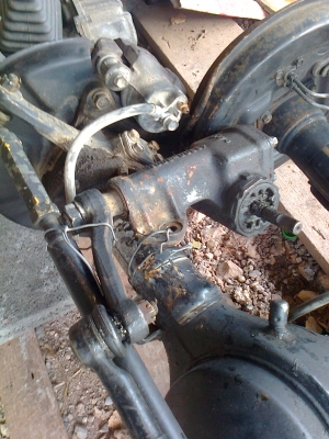 ขายเพลาคาลิเบียน มีกระปุกพวงมาลัยพร้อมยอย ขายเพลาคาลิเบียน มีกระปุกพวงมาลัยพร้อมยอย