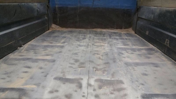 รถอีซูซุ 6 ล้อดั้ม 120 แรงม้า ( ฝาดำ ) ปี 38. สนใจติดต่อ 081 - 6079515