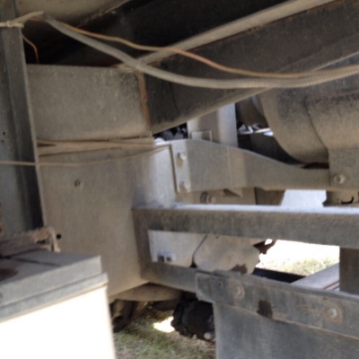 รถอีซูซุ 10 ล้อ รั่ว FVM 175 แรงม้า. สนใจติดต่อ 081 - 6079515