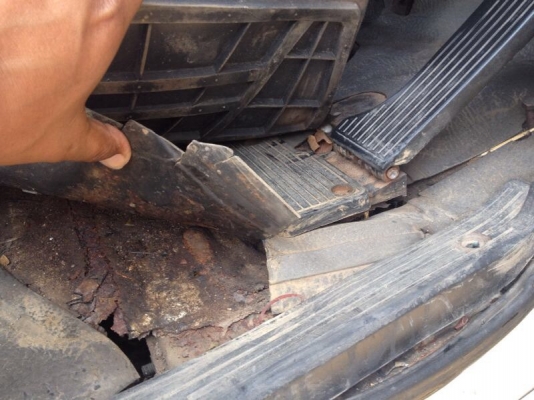 รถอีซูซุ 10 ล้อ รั่ว FVM 175 แรงม้า. สนใจติดต่อ 081 - 6079515