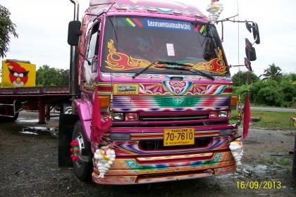 ขายหัวรถบรรทุก (ยังไม่ได้ยกลง) โทร 086-0748399 คุณหนุ่ม