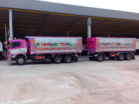 ขายรถบรรทุกพืชไร่