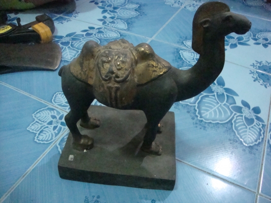 งานทองเหลืองแท้ คน นก อูฐ งานทองเหลืองแท้ คน นก อูฐ