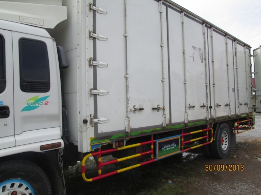 ISUZU-P2เดทก้า-เครื่อง6HH1-7,20เมตร-ตู้10บานไม่มีเสากลาง---มือ1ออกห้าง--