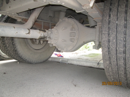 ISUZU-P2เดทก้า-เครื่อง6HH1-7,20เมตร-ตู้10บานไม่มีเสากลาง---มือ1ออกห้าง--