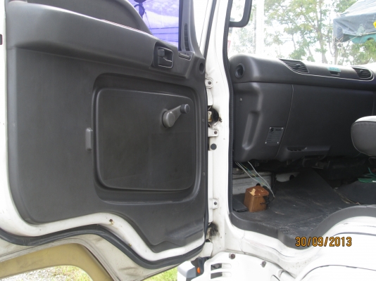 ISUZU-P2เดทก้า-เครื่อง6HH1-7,20เมตร-ตู้10บานไม่มีเสากลาง---มือ1ออกห้าง--