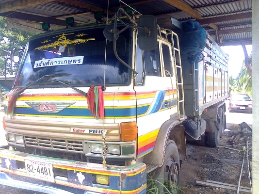 ขายรถสิบล้อ ฮีโน่ F18 รถบ้าน เครื่องเกาะโบ ยางดี เครื่องดี คลัดชี่ไม่มีบวม ไม่มีพุ  รถพร้อมใช้งาน