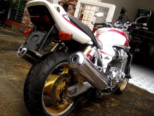 <<<<<<<< CB 1300 ปี 2002 สรรพสามิต >>>>>>>>