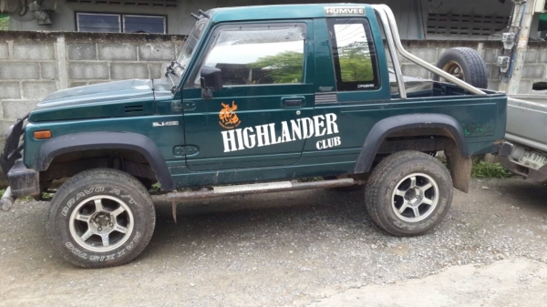 ขาย ซูซูกิ คาริบเบียน ปี 96 สภาพดีมาก  รถครูผู้หญิง