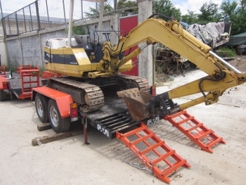 ขาย-หางเทรเลอร์ พ่วงลาก สำหรับรถขุด แบคโฮ ขนาดเล็ก PC 10-40 รับน้ำหนักได้ดี เหล็กหนา แข็งแรง ราคา 82,000 บาท