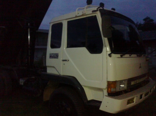 ขาย10ล้อMITSUBISHI FN527TF1xxx 2เพลา คัชซีสวยไม่มีผุไม่มีดามเบลคใหญ่เพลาบุ๋ม กระบะเหล็กดั้มสามมิตร เจ้าของขายเอง