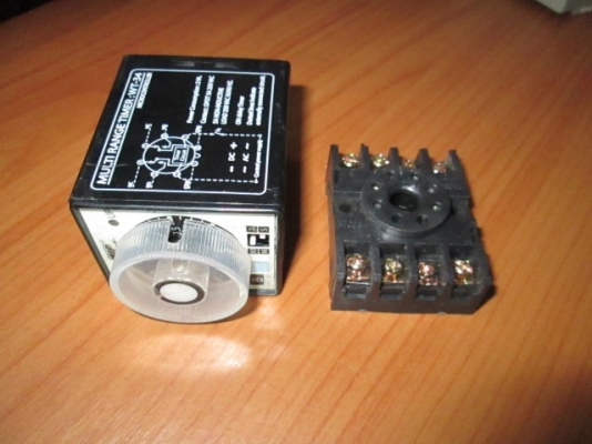 ขาย รีเลย์หน่วงเวลาแบบ หลายย่านวัด (TIMER WT-34) ขาย รีเลย์หน่วงเวลาแบบ หลายย่านวัด (TIMER WT-34)