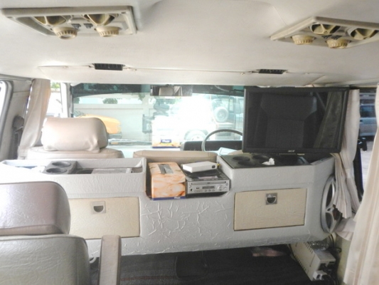 ขายรถตู้ตาหวาน พร้อมใช้