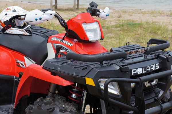 ATV Polaris 800 EFI. Sportsman