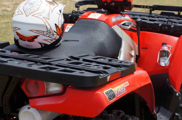 ATV Polaris 800 EFI. Sportsman
