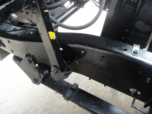 คันที่2. ขาย ISUZU NPR 120 แรง 5 เมตร ห้างแท้ จดปี40 คันที่2. ขาย ISUZU NPR 120 แรง 5 เมตร ห้างแท้ จดปี40