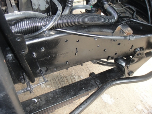 คันที่2. ขาย ISUZU NPR 120 แรง 5 เมตร ห้างแท้ จดปี40 คันที่2. ขาย ISUZU NPR 120 แรง 5 เมตร ห้างแท้ จดปี40