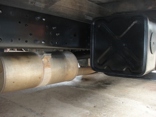 คันที่2. ขาย ISUZU NPR 120 แรง 5 เมตร ห้างแท้ จดปี40 คันที่2. ขาย ISUZU NPR 120 แรง 5 เมตร ห้างแท้ จดปี40