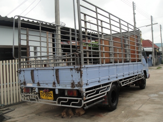 ขอบคุณทีมงาน Truck2Hand มากครับ ขาย ISUZU NPR 120 แรง 5 เมตร ห้างแท้ จดปี40