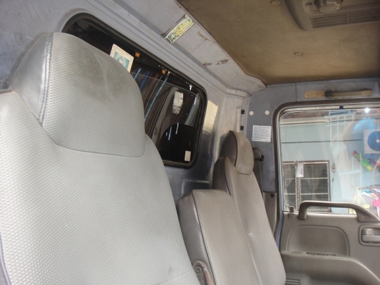 ขอบคุณทีมงาน Truck2Hand มากครับ ขาย ISUZU NPR 120 แรง 5 เมตร ห้างแท้ จดปี40