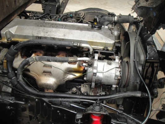 ขอบคุณทีมงาน Truck2Hand มากครับ ขาย ISUZU NPR 120 แรง 5 เมตร ห้างแท้ จดปี40