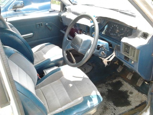 ขายกระบะแค็ปมิตซูบิชิ L200 แอโร่บอดี้ ปี 37 ราคา 68000 บาท