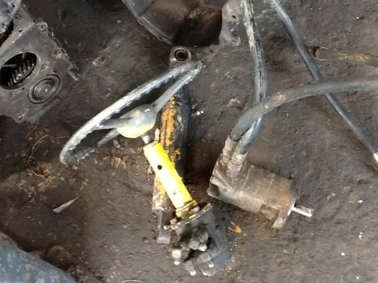 ขายปั้มไฮโดรลิคโฟคลิพ8500